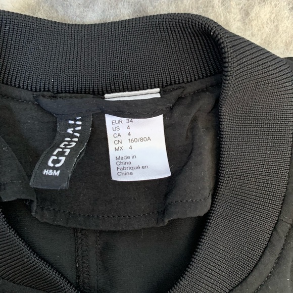 Lightweight Bomber Jacket - Picture 3 of 3